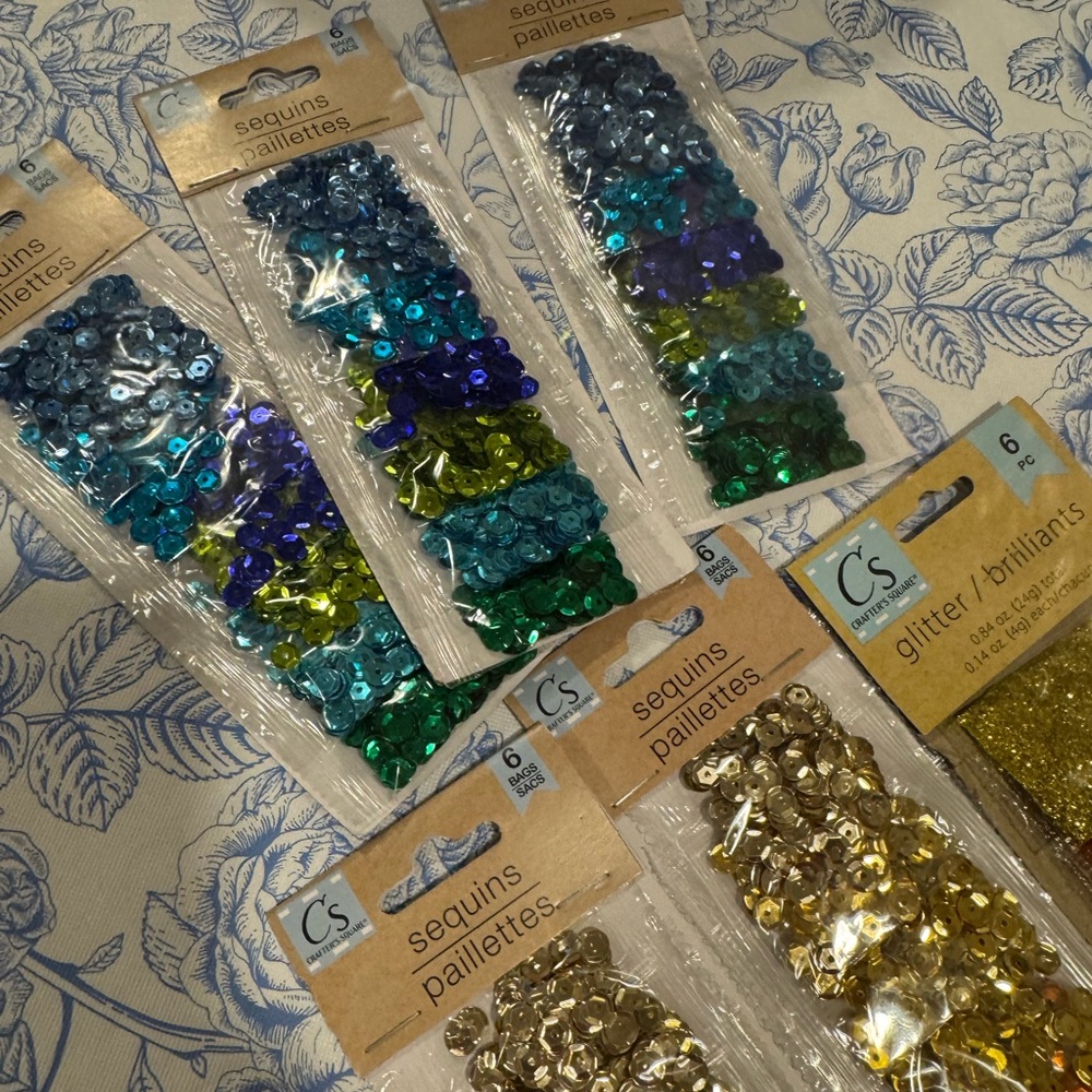 CRAFT SUPPLIES Brand new sequins and glitter - Picture 3 of 7